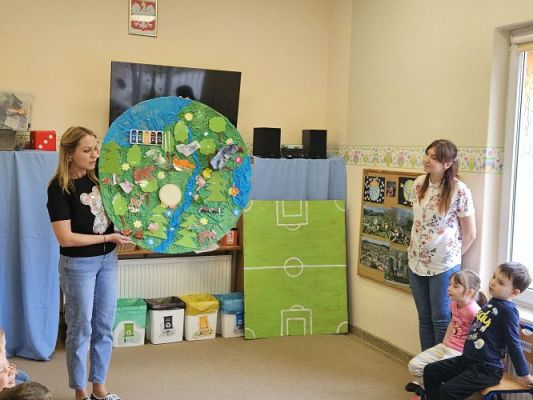 Grafika #12: 17.04.2024 Zajęcia otwarte dla rodziców - Gr II