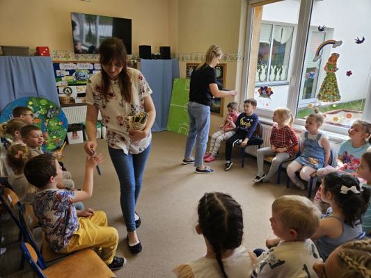 Grafika #35: 17.04.2024 Zajęcia otwarte dla rodziców - Gr II