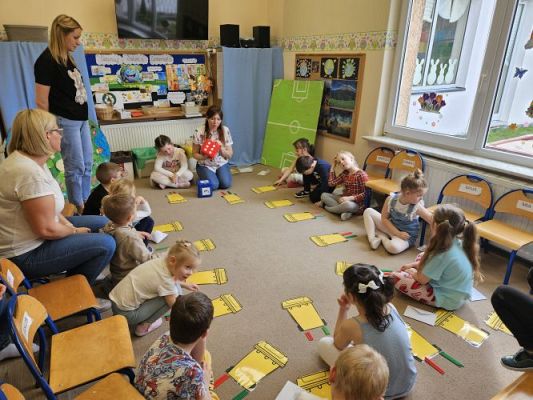 Grafika #45: 17.04.2024 Zajęcia otwarte dla rodziców - Gr II