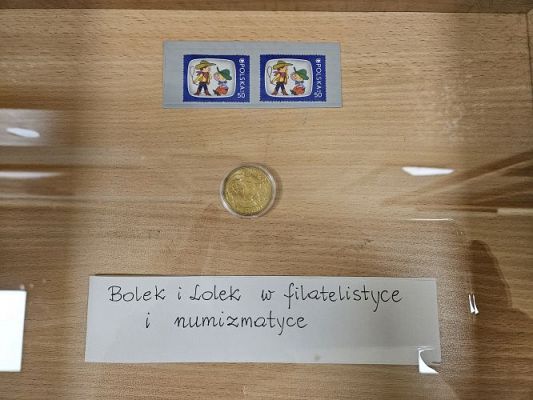 Grafika #11: 10.05.2024 Spotkanie w Bibliotece szkolnej w Wicku - Wystawa o Bolku i Lolku gr III