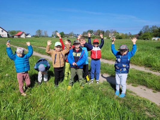 Grafika #20: 09.05.2024 Piknik na majowej łące gr I, II