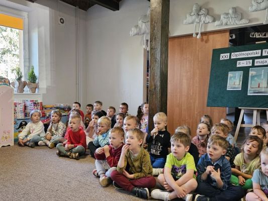 Grafika #7: 08.05.2024 Zajęcia biblioteczne w Bibliotece Gminnej w Wicku - gr I, II