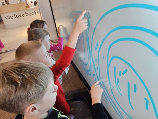 Grafika #27: 08.05.2024 Zajęcia biblioteczne w Bibliotece Gminnej w Wicku - gr I, II