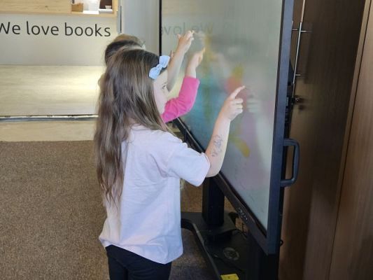 Grafika #33: 08.05.2024 Zajęcia biblioteczne w Bibliotece Gminnej w Wicku - gr I, II