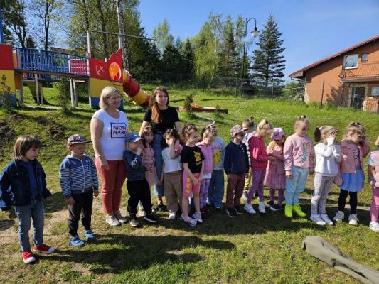 Grafika #8: 30.04.2024 Spotkanie ze strażakami z OSP Wrzeście