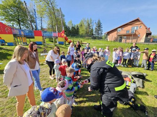Grafika #15: 30.04.2024 Spotkanie ze strażakami z OSP Wrzeście