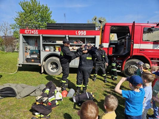 Grafika #26: 30.04.2024 Spotkanie ze strażakami z OSP Wrzeście
