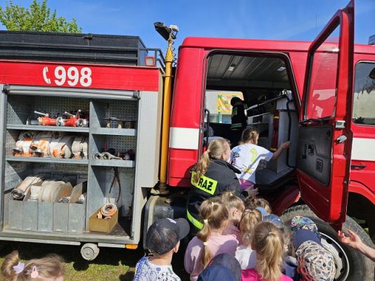 Grafika #45: 30.04.2024 Spotkanie ze strażakami z OSP Wrzeście