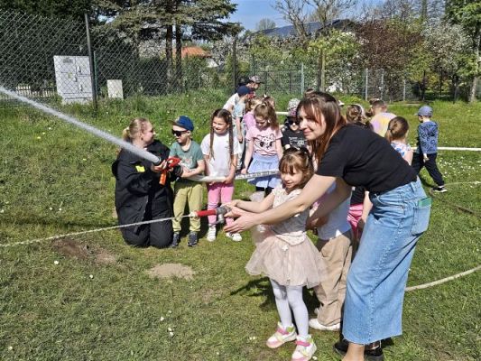 Grafika #79: 30.04.2024 Spotkanie ze strażakami z OSP Wrzeście