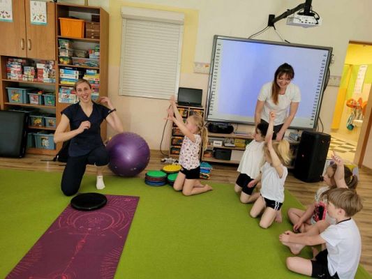 Grafika #25: 29.04.2024 Spotkanie z fizjoterapeutką Panią Aleksandrą Synowiecką
