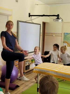 Grafika #48: 29.04.2024 Spotkanie z fizjoterapeutką Panią Aleksandrą Synowiecką