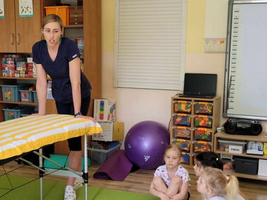 Grafika #52: 29.04.2024 Spotkanie z fizjoterapeutką Panią Aleksandrą Synowiecką