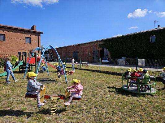 Grafika #11: 05.06.2024 Wycieczka do Stadniny koni w Nowęcinie cz.I