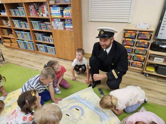 Grafika #38: 20.05.2024 Marynarskie opowieści taty Bartka cz. I
