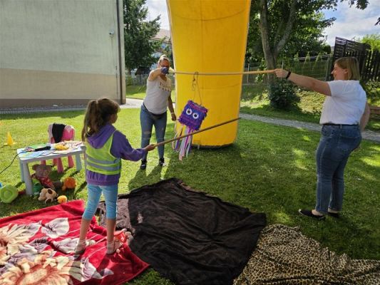 Grafika #73: 08.07.2024 "Czytanie na polanie" - Wizyta w Bibliotece Gminnej w Wicku