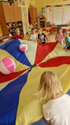 Grafika #7: 04.07.2024 Wakacyjne zabawy gr I