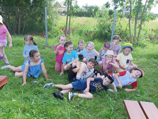 Grafika #17: 26.06.2024 Piknik na powitanie lata na Stadionie w Charbrowie